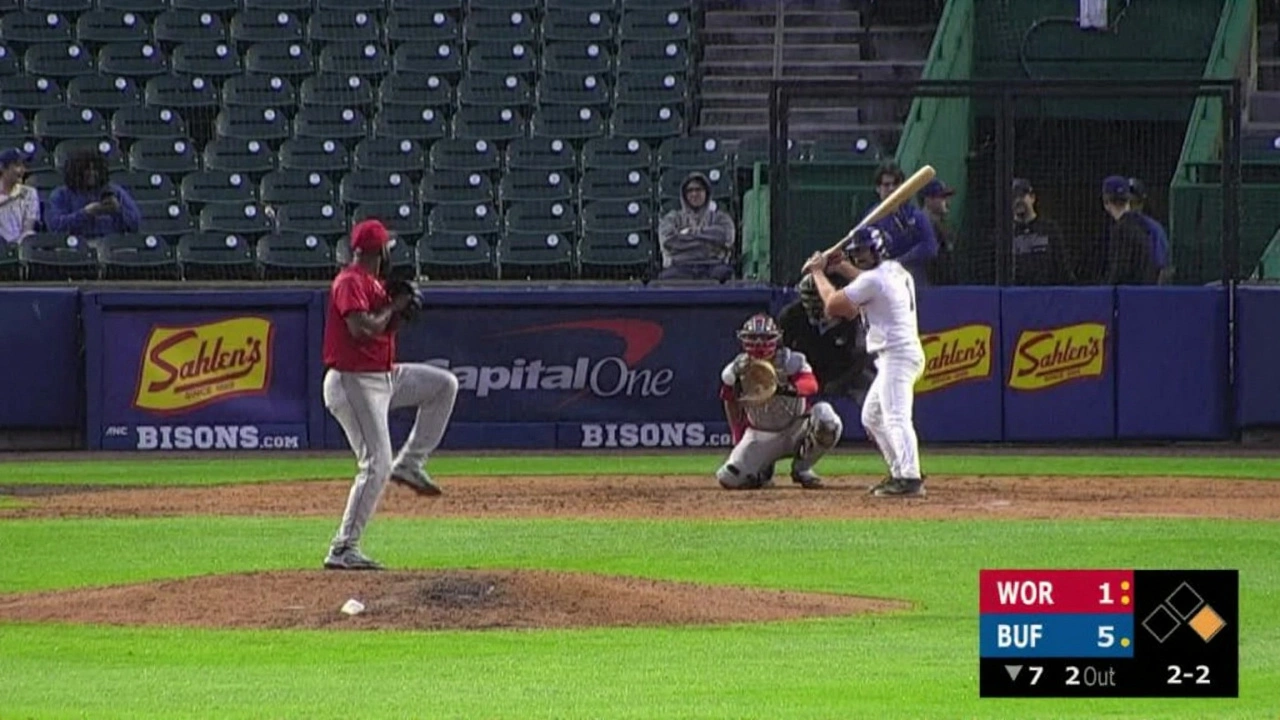 Schneider and Guerrero Jr. spark World Series history with back-to-back leadoff homers in Game 5